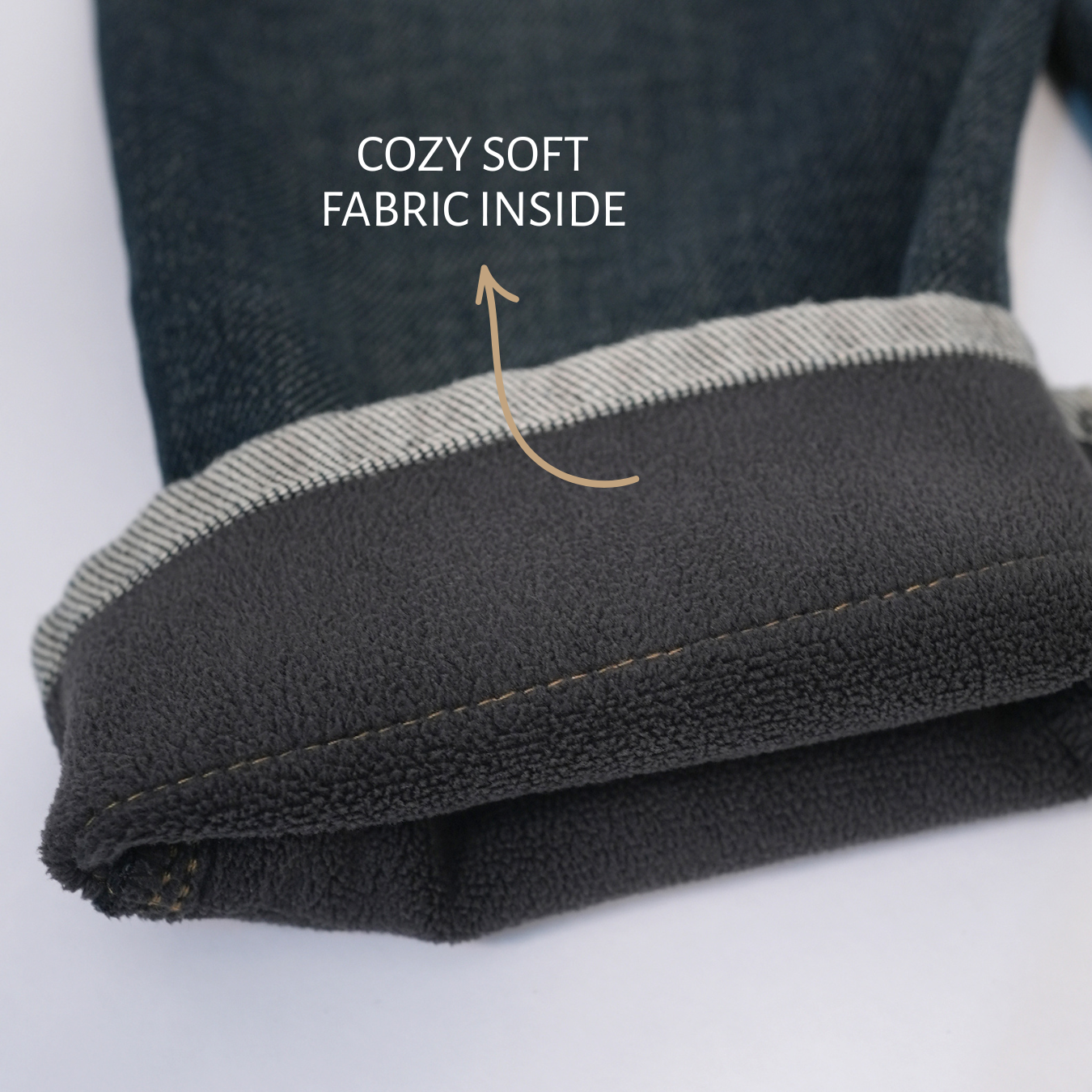Fur charm denim pants