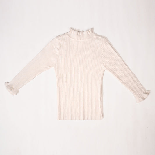 White knit pullover